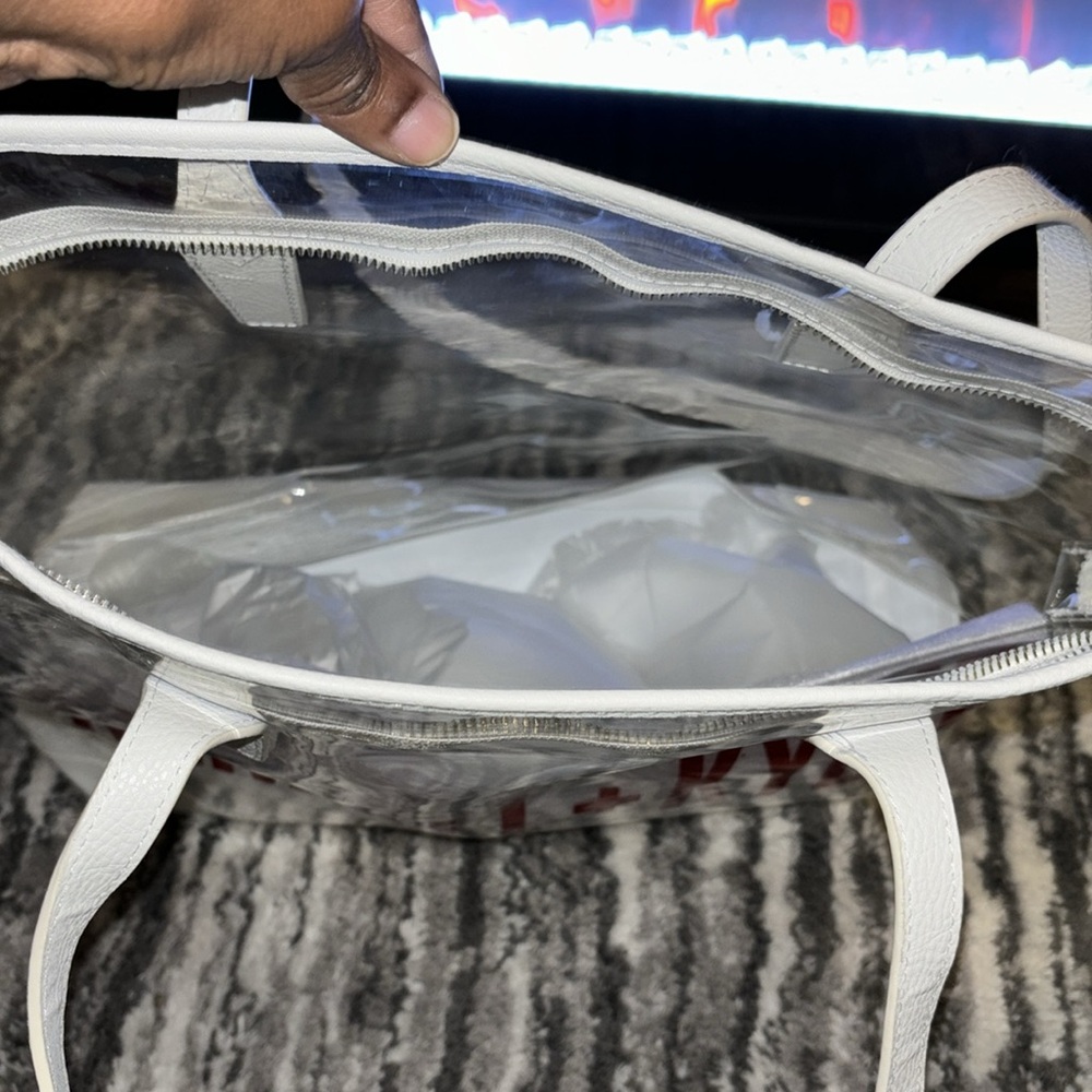 NWT- Kendall + Kylie clear, red and white plastic tote! - Picture 8 of 12